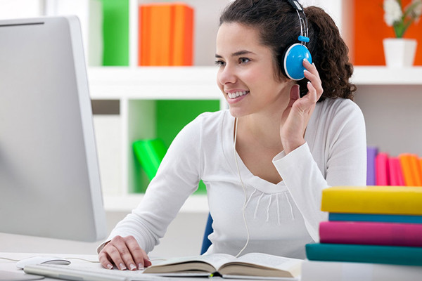 Lộ trình luyện kỹ năng IELTS Listening cho người mất gốc
