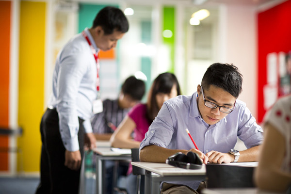 Cần đánh giá trình độ của bản thân trước khi đăng ký thi IELTS