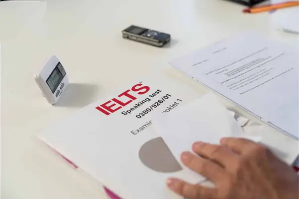Kiểm tra trình độ IELTS là gì?